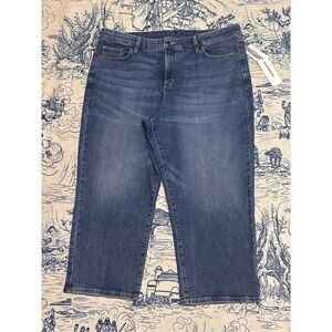 NEW WITH TAGS Liz‎ Claiborne  blue Jean Crop Capris Pants NWT size 18